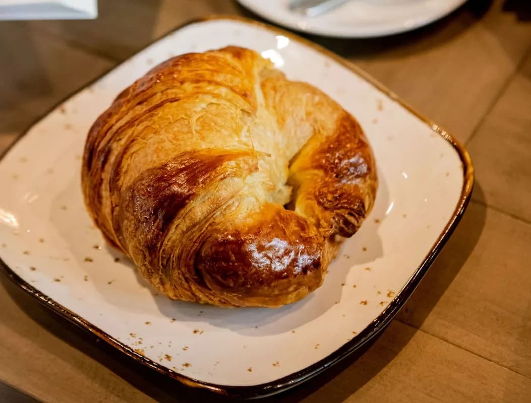 Butter Croissant.jpg