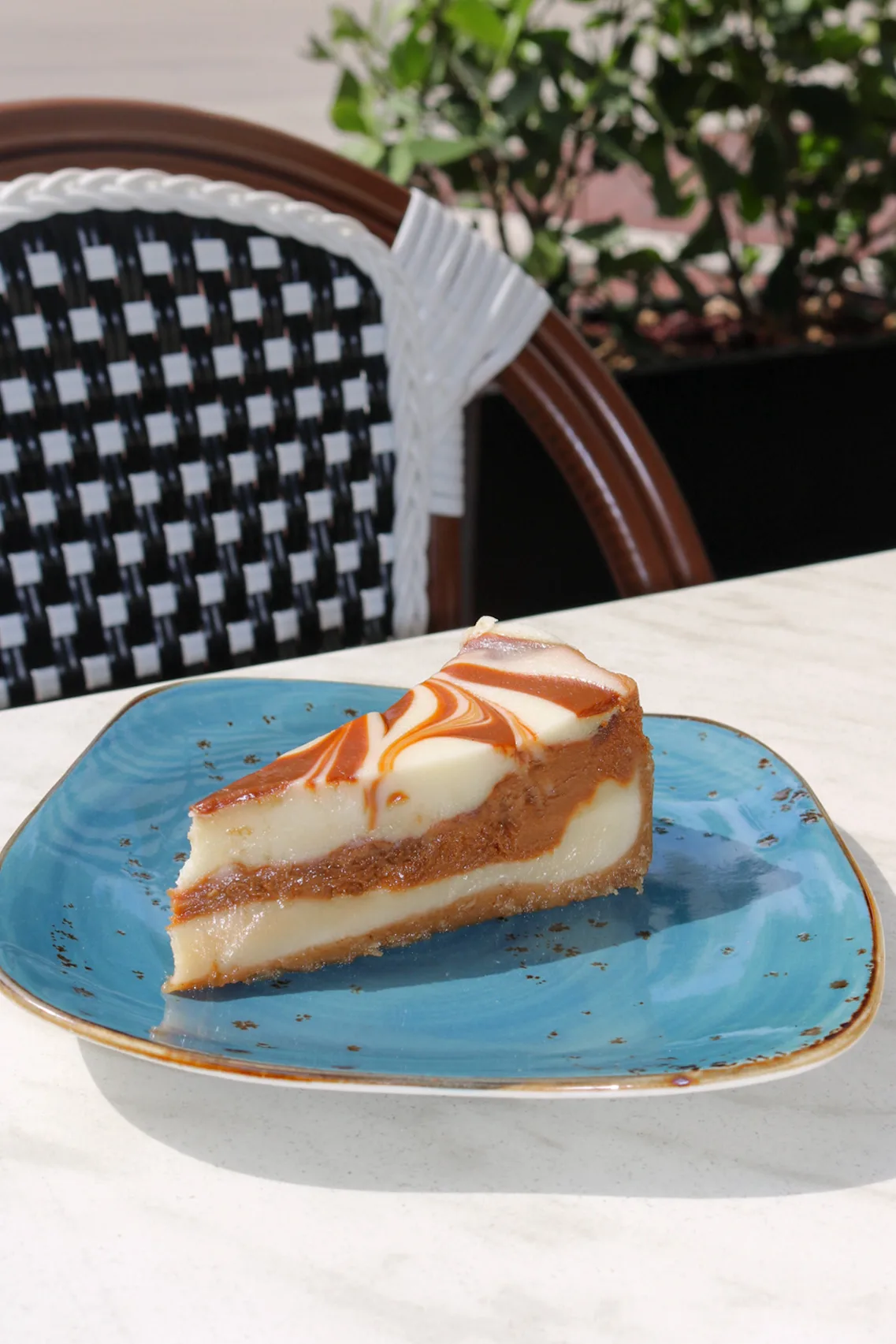 dulce de leche cheescake 2 (1).JPG